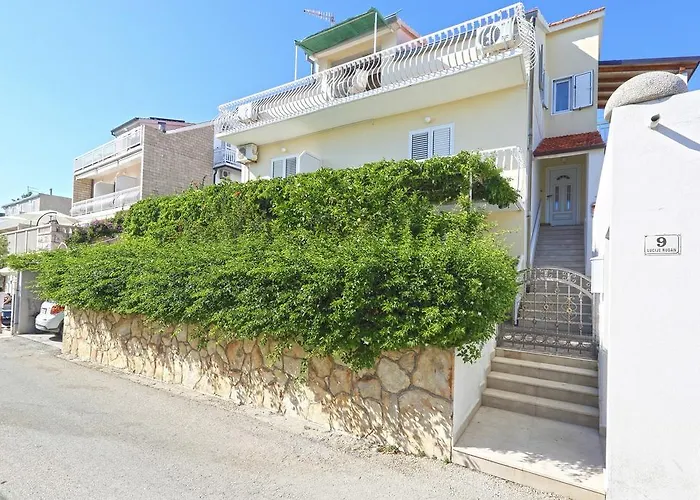 Apartamento Niki Hvar *